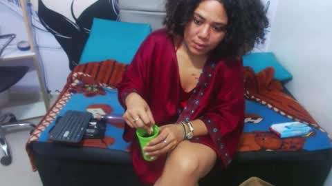 Cindy Castillo online show from March 3, 2025, 11:00 am