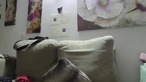 cinthia2525 online show from January 3, 2025, 1:25 pm