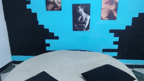 Cinthya online show from September 23, 2025, 6:11 pm