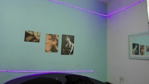 Snapshot of cinthya_dan chatting on April 28, 2026, 6:13 pm Cinthya online show from April 28, 2026, 6:13 pm