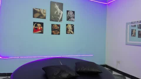 Snapshot of cinthya_dan chatting on May 12, 2026, 4:15 pm Cinthya online show from May 12, 2026, 4:15 pm