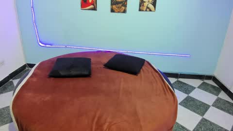 Snapshot of cinthya_dan chatting on May 29, 2026, 6:28 pm Cinthya online show from May 29, 2026, 6:28 pm