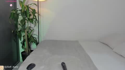 Sofia OF    online show from April 28, 2026, 2:11 pm