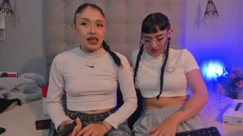 Cintya online show from January 8, 2025, 9:23 pm