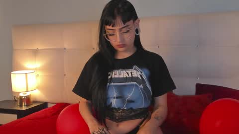 Cintya online show from March 12, 2025, 9:56 pm