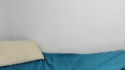 cirosky_elchicopolla online show from March 31, 2026, 4:02 am