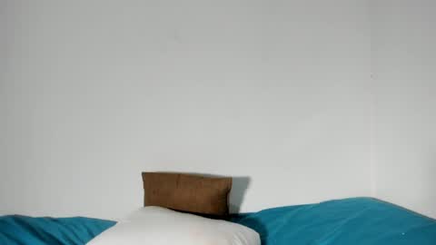 cirosky_elchicopolla online show from April 11, 2026, 3:33 am