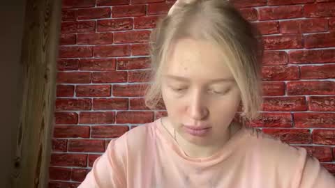 citrusblissss online show from October 6, 2025, 1:58 am