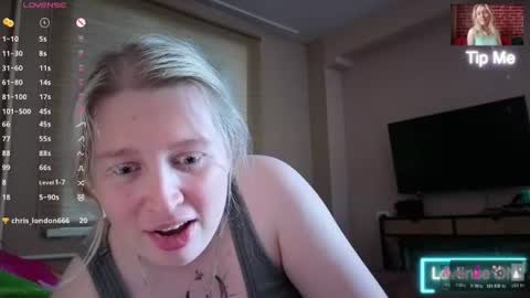 Snapshot of citrusblissss chatting on June 10, 2026, 6:23 am citrusblissss online show from June 10, 2026, 6:23 am
