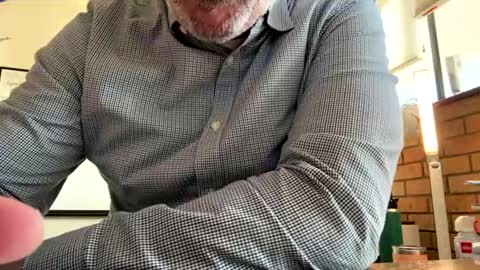 Cjd32 online show from November 10, 2025, 9:25 pm