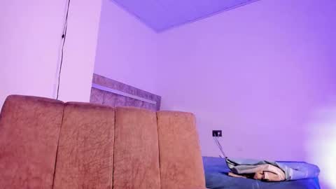 cj_davis1 online show from January 8, 2026, 7:49 pm