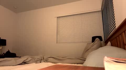 ckeefer96 online show from December 10, 2024, 5:17 am