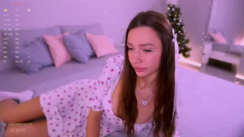 Claire online show from December 19, 2025, 5:36 am