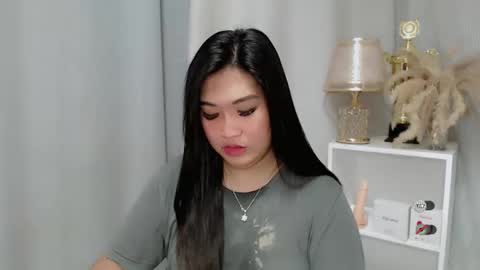 Snapshot of claire_wntr chatting on May 1, 2026, 5:12 am CLAIRE online show from May 1, 2026, 5:12 am
