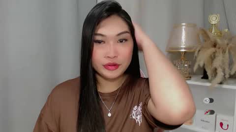 Snapshot of claire_wntr chatting on May 11, 2026, 3:45 am CLAIRE online show from May 11, 2026, 3:45 am