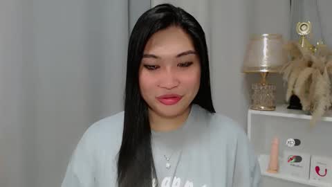 Snapshot of claire_wntr chatting on May 16, 2026, 12:15 pm CLAIRE online show from May 16, 2026, 12:15 pm