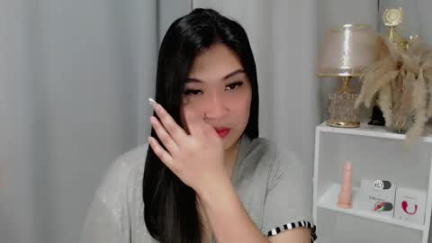Snapshot of claire_wntr chatting on May 23, 2026, 4:29 am CLAIRE online show from May 23, 2026, 4:29 am