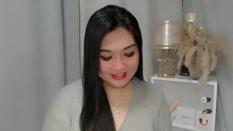 Snapshot of claire_wntr chatting on May 24, 2026, 4:17 am CLAIRE online show from May 24, 2026, 4:17 am