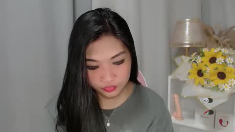 Snapshot of claire_wntr chatting on May 26, 2026, 5:47 am CLAIRE online show from May 26, 2026, 5:47 am