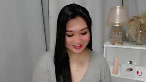 Snapshot of claire_wntr chatting on June 5, 2026, 5:58 am CLAIRE online show from June 5, 2026, 5:58 am