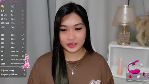 Snapshot of claire_wntr chatting on June 8, 2026, 4:51 pm CLAIRE online show from June 8, 2026, 4:51 pm