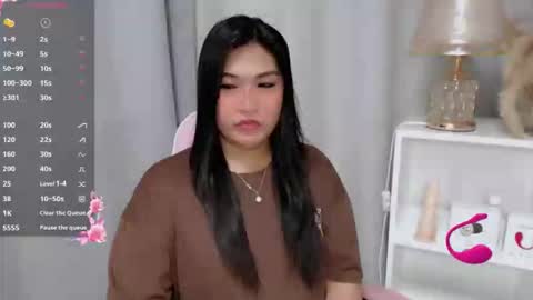 Snapshot of claire_wntr chatting on June 9, 2026, 5:35 pm CLAIRE online show from June 9, 2026, 5:35 pm