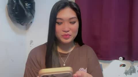Snapshot of claire_wntr chatting on June 15, 2026, 5:53 am CLAIRE online show from June 15, 2026, 5:53 am