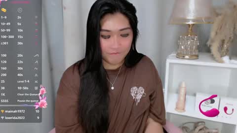 Snapshot of claire_wntr chatting on July 2, 2026, 5:52 pm CLAIRE online show from July 2, 2026, 5:52 pm