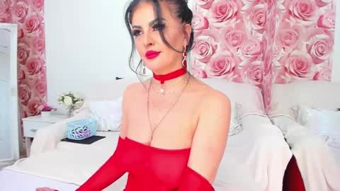 ClaireWarner online show from March 5, 2025, 3:07 pm