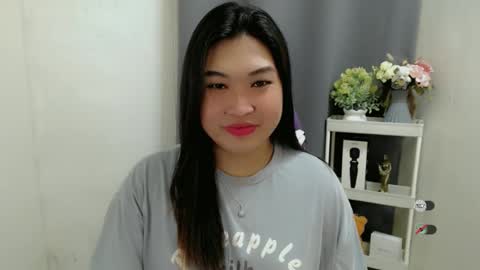 CLAIRE online show from September 17, 2025, 10:22 pm