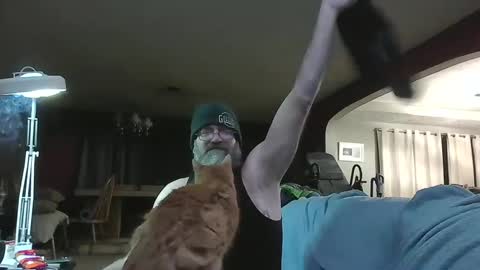 Snapshot of clamsplitter420 chatting on February 5, 2025, 4:37 am Clamsplitter420 online show from February 5, 2025, 4:37 am