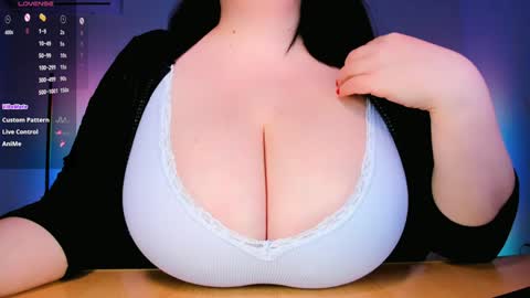 Clara  online show from January 19, 2025, 5:26 am