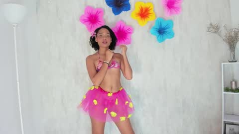 Clara  online show from January 20, 2025, 6:53 am