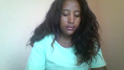 Snapshot of clarah0123 chatting on February 11, 2025, 5:58 am Clarah0123 online show from February 11, 2025, 5:58 am