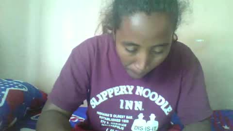 Snapshot of clarah0123 chatting on September 22, 2025, 9:33 am Clarah0123 online show from September 22, 2025, 9:33 am