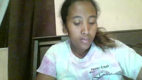 Snapshot of clarah0123 chatting on October 4, 2025, 7:56 pm Clarah0123 online show from October 4, 2025, 7:56 pm