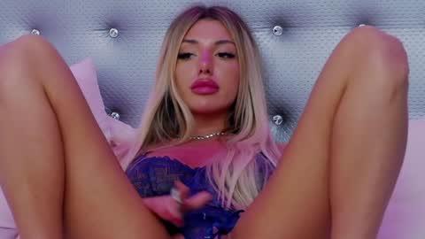 ClaraHazel online show from January 15, 2025, 3:39 pm