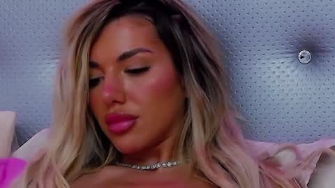 ClaraHazel online show from February 2, 2025, 8:35 am