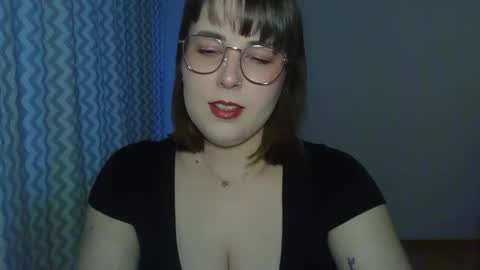 Clara online show from April 13, 2026, 5:07 pm