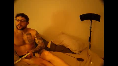 Snapshot of clarenceworley69 chatting on January 16, 2026, 8:07 am TrueRomanceSluts online show from January 16, 2026, 8:07 am