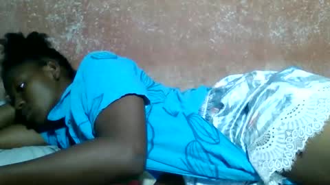 clarisse98 online show from April 3, 2026, 5:11 pm