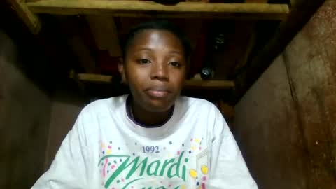 Snapshot of clarisse98 chatting on June 19, 2026, 10:19 am clarisse98 online show from June 19, 2026, 10:19 am