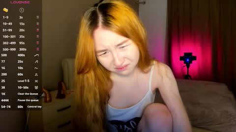 Yumi online show from November 16, 2025, 2:50 am