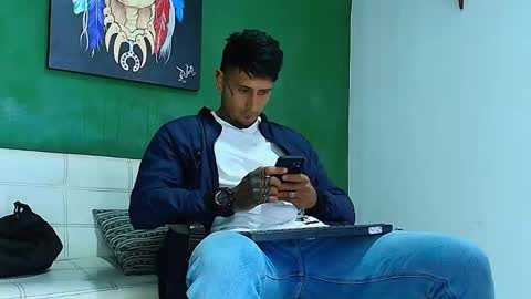 Juanpaindependent model online show from March 4, 2026, 2:45 pm