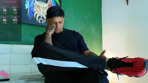 Juanpaindependent model online show from April 13, 2026, 8:14 pm