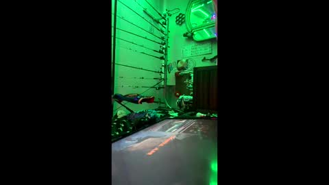 clarkshammer95 online show from October 7, 2025, 3:47 am