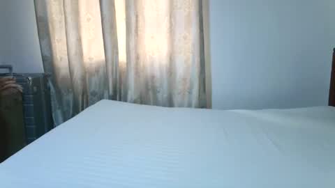 Angel online show from January 9, 2025, 9:37 am