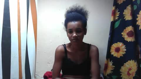 claudianne online show from October 9, 2025, 7:23 pm