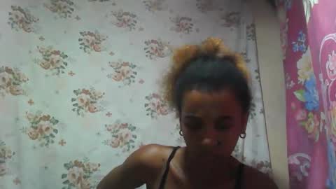 claudianne online show from November 28, 2025, 6:32 pm