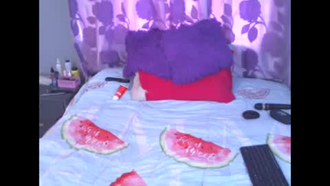 claudine valencia online show from December 14, 2024, 6:46 am